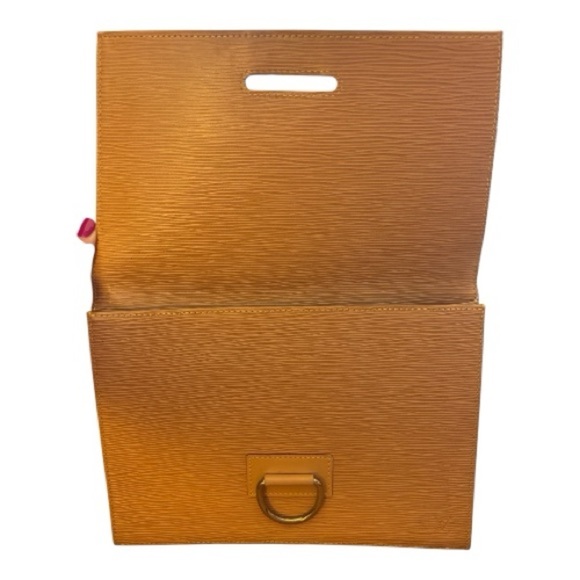 Louis Vuitton Epi Iena Clutch– Vintage - Picture 3 of 12